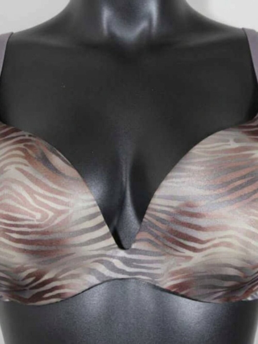 Victoria's Secret Very Sexy Zebra Animal Print Push-Up Bra 36D Shimmer Gray